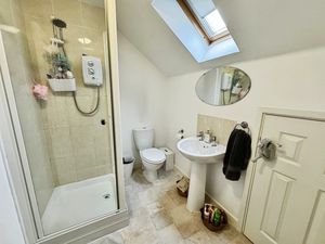 Photo 7- click for photo gallery